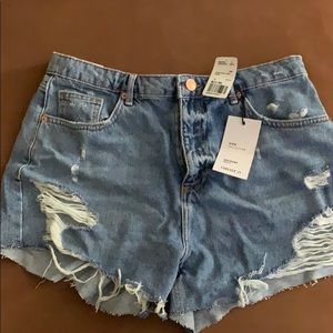 Boyfriend denim shorts